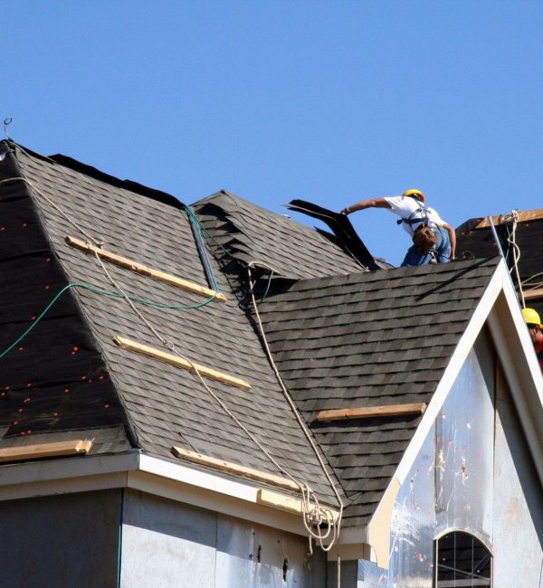 Commercial and Residential Roofing Contractor in Florida